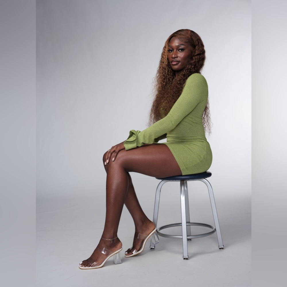 Meet your Posher, Soufia